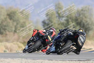 media/Oct-04-2025-CVMA (Sat) [[408bcdd6e4]]/Race 13-Amateur Supersport Open/